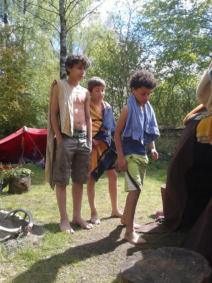 jongens-rij-hut.jpg